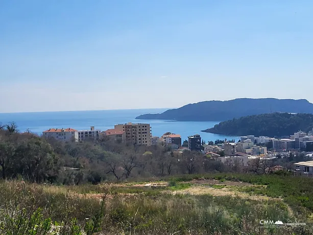 Haus von 80 Quadratmetern mit einem Grundstück von 905 m2 und wunderschönem Panoramablick auf die umliegenden Hügel und das Meer