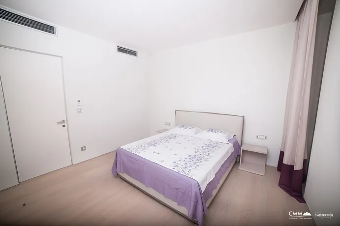 Wohnung in einem Elite-Komplex in Budva