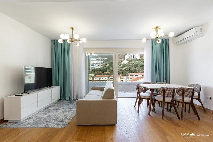 Penthouse in Rafailovici mit Meerblick