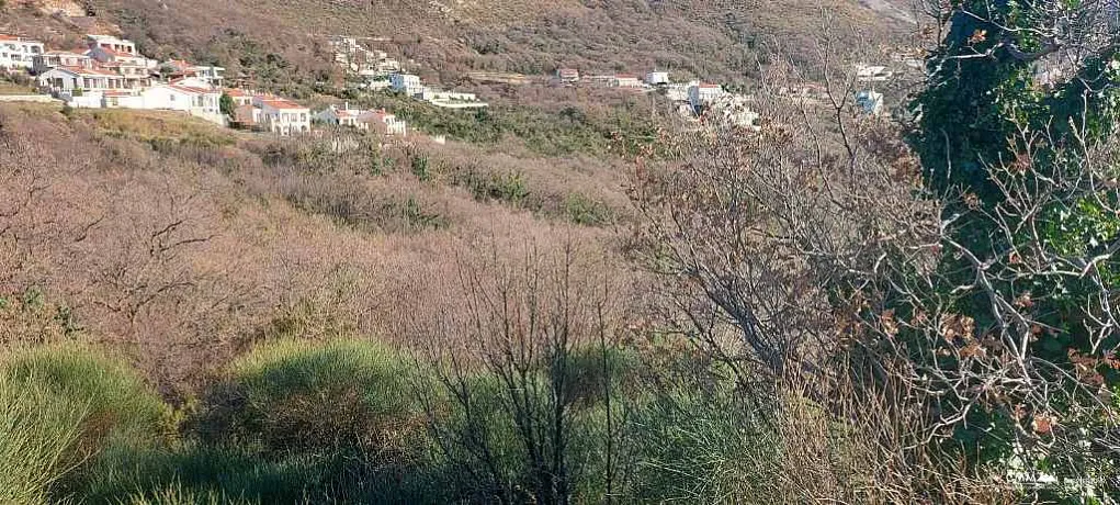 Grundstück in Blizikuce, Sveti Stefan, Budva