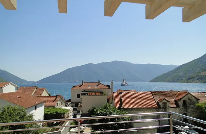 Villa mit Meerblick in Kotor