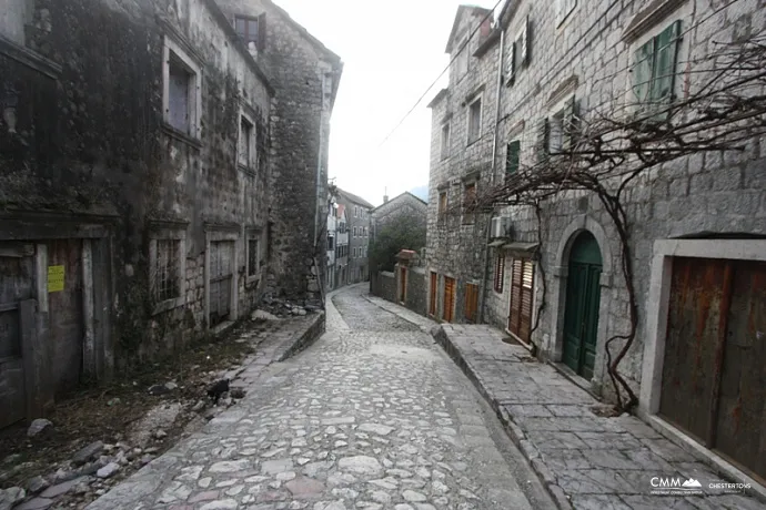 Haus in der Bucht von Kotor