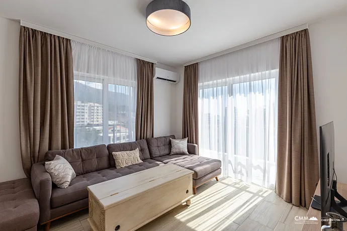 Luxuriöse 2-Zimmer-Wohnung, 64 m², mit Panoramablick auf das Meer – Bečići