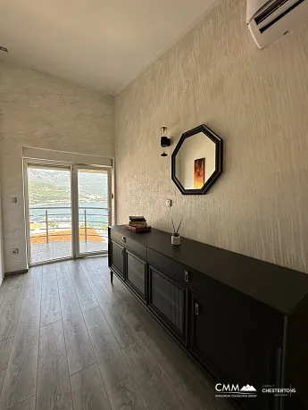 Apartment mit zwei Schlafzimmern in Budva mit Meerblick
