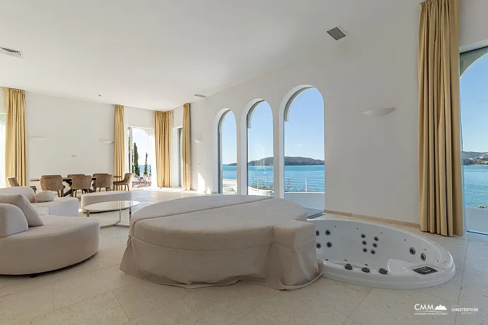 Luxuriöse Villen in der Anlage PURE MANSIONS