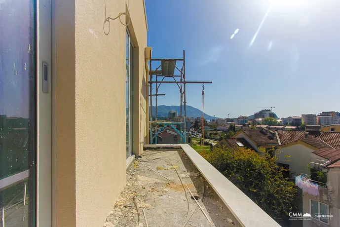 Apartments in einem Neubau mit 2 und 3 Schlafzimmern und teilweisem Meerblick