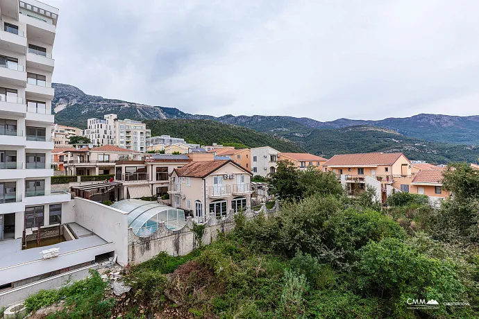 Modernes Studio-Apartment mit atemberaubendem Blick auf Natur und Meer