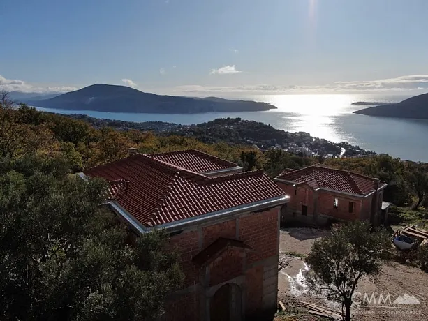 Urbanisiertes Grundstück für den Bau einer Villa in Trebesin, Herceg Novi