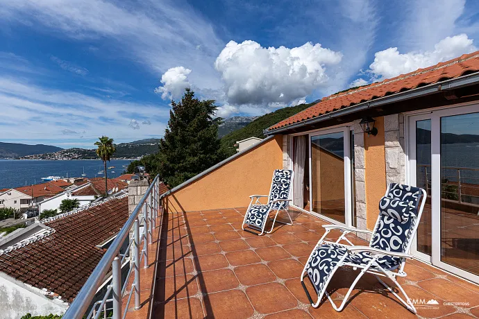 Haus in Kumbor 200 m zum Meer