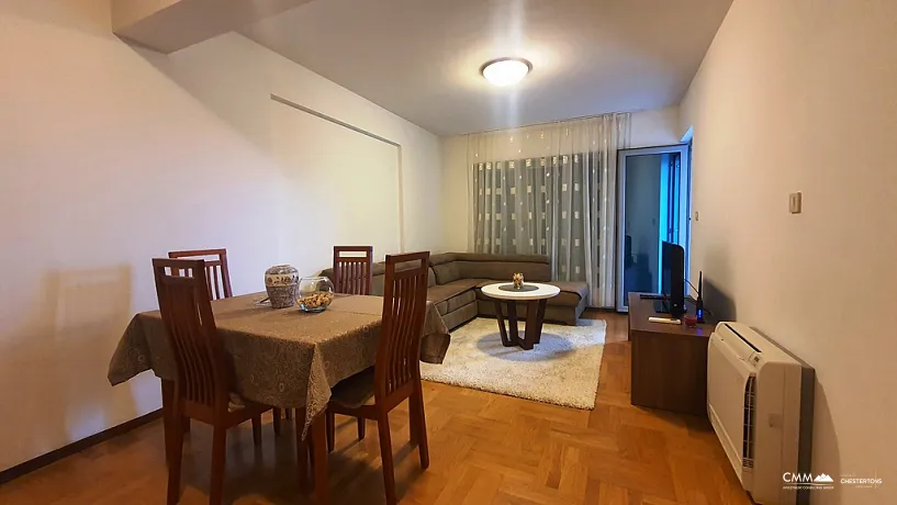 Apartment mit einem Schlafzimmer in Budva