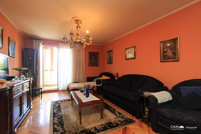 Wohnung in Budva