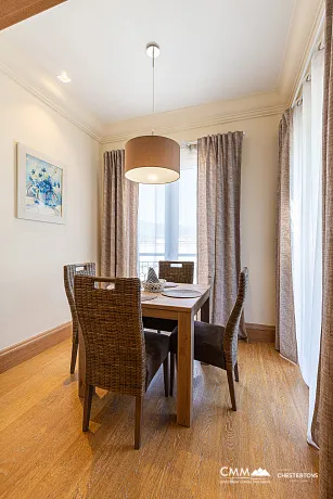 Luxuriöse Ein-Zimmer-Wohnung mit Meerblick in Porto Montenegro