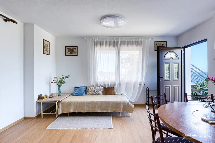 Haus in Dobra Voda mit Panoramablick auf das Meer