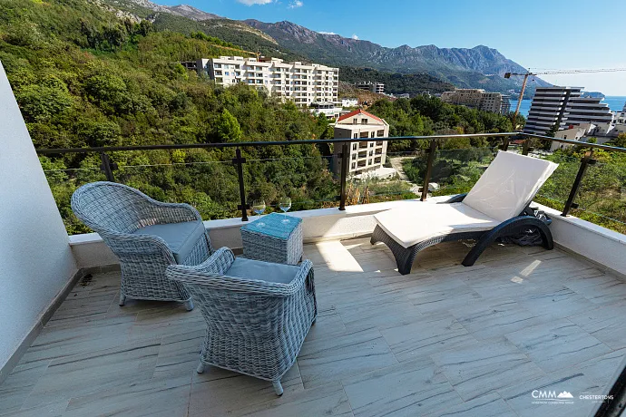 Luxuriöse 2-Zimmer-Wohnung, 66 m², mit Panoramablick auf das Meer – Bečići