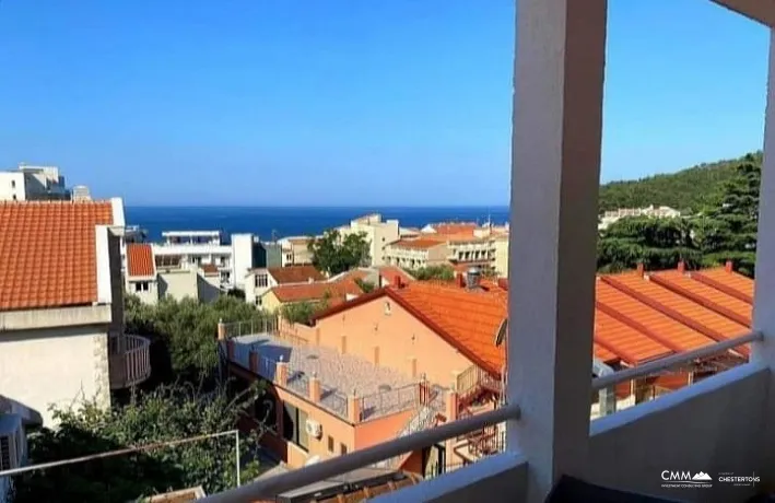 Apartment mit Meerblick im Zentrum von Petrovac