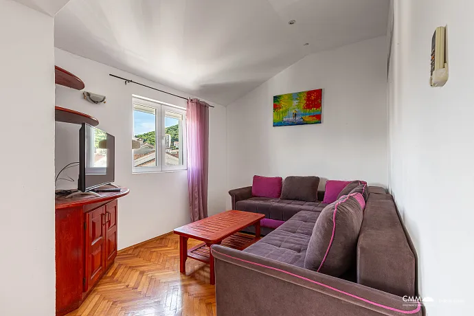 Budva: Komfort & Lage – 2 Zimmer
