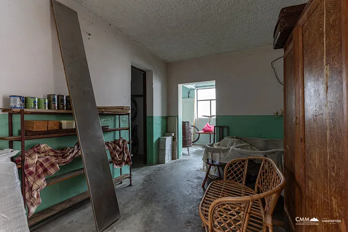 ZU VERKAUFEN: HAUS 270 m² – EINZIGARTIGE GELEGENHEIT IN PRČANJ!