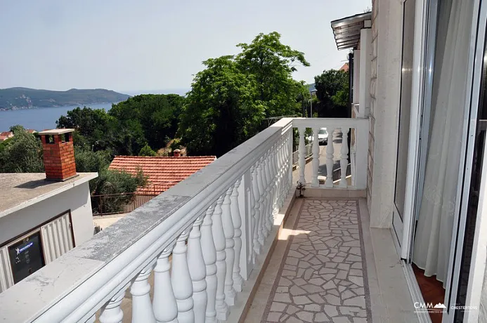 Haus in Herceg Novi