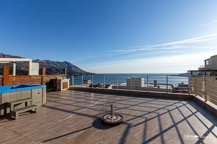 Penthouse-Sunny Side Resort & Spa