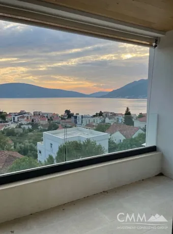 Apartment in Tivat 49m2 mit Meerblick und einem Schlafzimmer