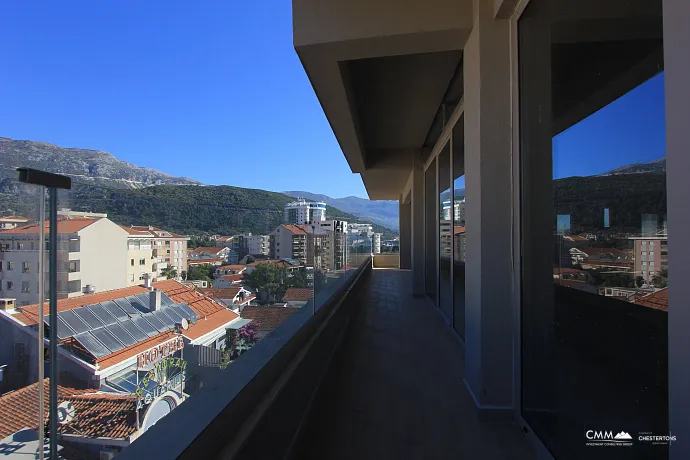 Penthouse in Budva with amazing view