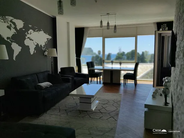 Apartment mit einem Schlafzimmer in Budva in der ersten Reihe