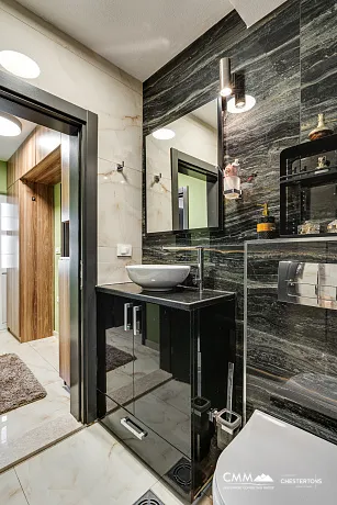 Zweistöckiges geräumiges Haus in Sutomore