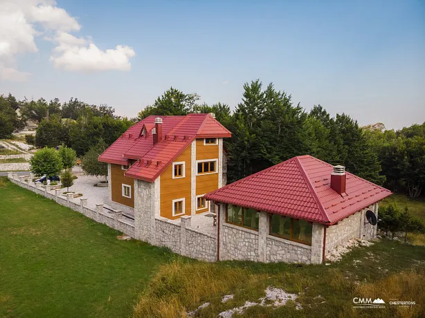 Haus zum Verkauf im Lovcen-Nationalpark