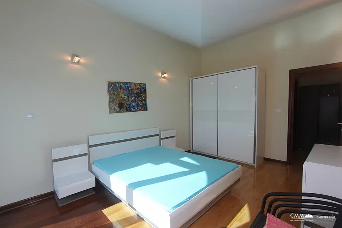 Geräumige Wohnung im Zentrum von Budva