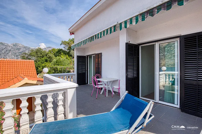 Haus nur 50 Meter vom Meer entfernt – Stoliv