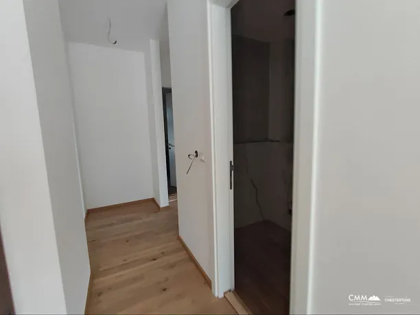 Penthouse in einem Neubau in Becici in der Nähe des Meeres