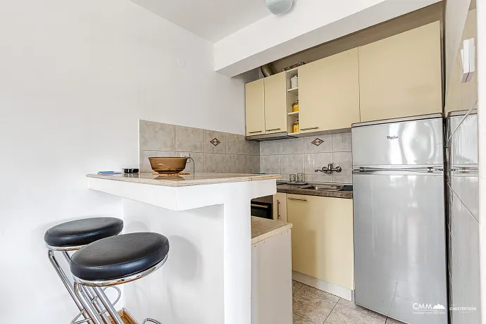 Ein-Zimmer-Wohnung in Budva – Meerblick