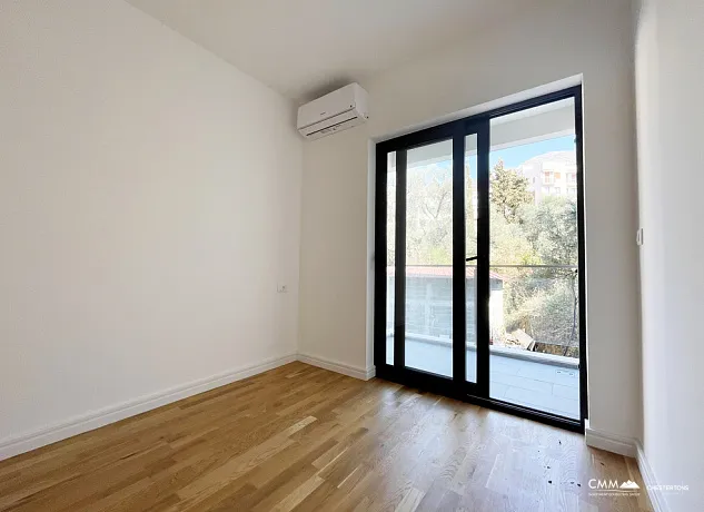 Apartment mit einem Schlafzimmer in Bečići mit Meerblick