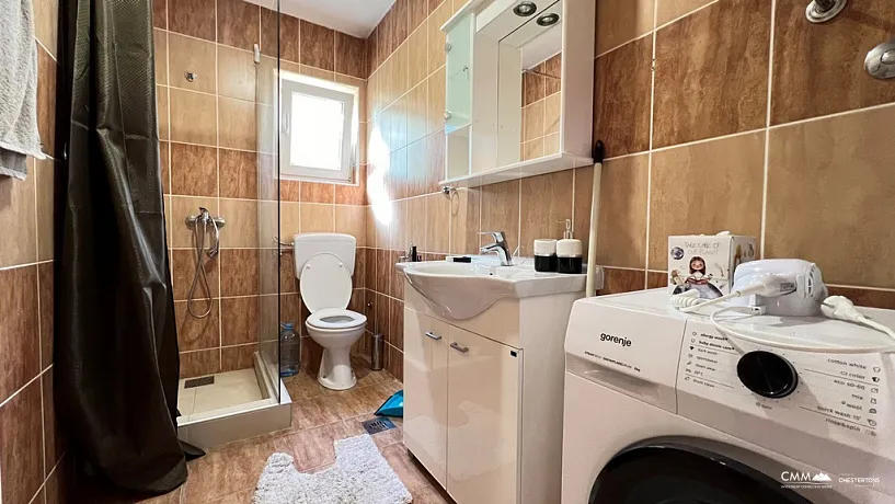 Studio 33m2 mit teilweisem Meerblick in Herceg Novi, Bijela