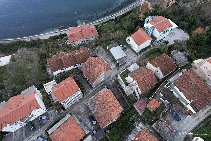 ZU VERKAUFEN: HAUS 270 m² – EINZIGARTIGE GELEGENHEIT IN PRČANJ!