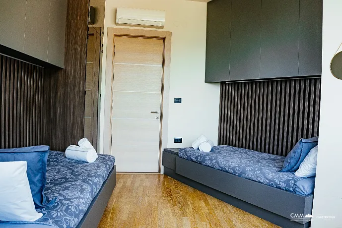 LUX-Wohnung in Budva mit Meerblick