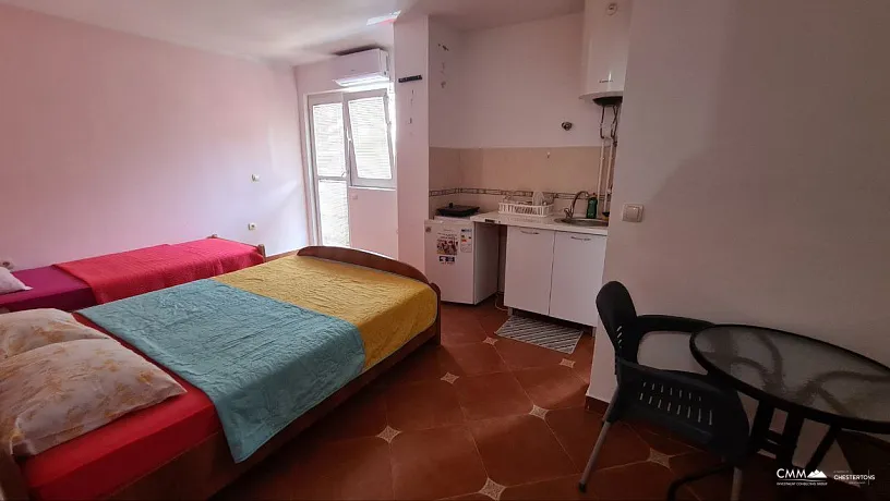 Haus in Sutomore mit 8 Schlafzimmern