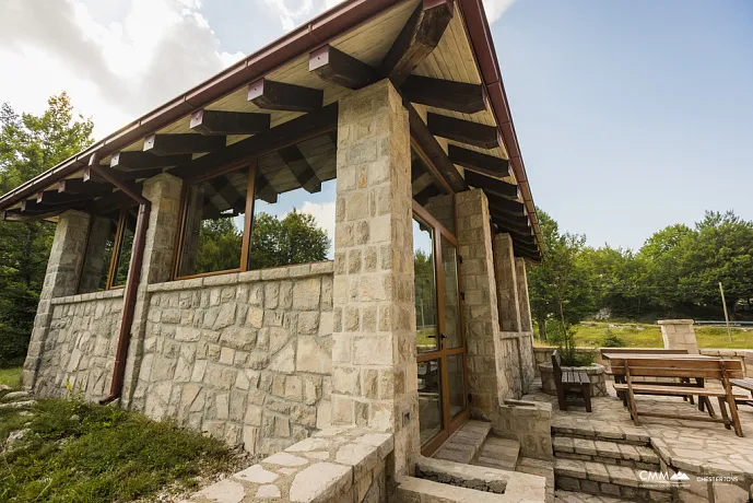 Haus zum Verkauf im Lovcen-Nationalpark