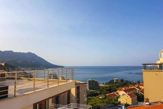 Für den Verkauf von Penthouse in Bechichi mit einem Panorama -Meerblick