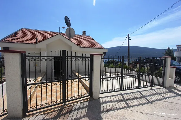 Haus mit herrlichem Meerblick in Baosici
