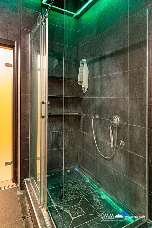 Dreizimmerwohnung in Lastva, 128 m²