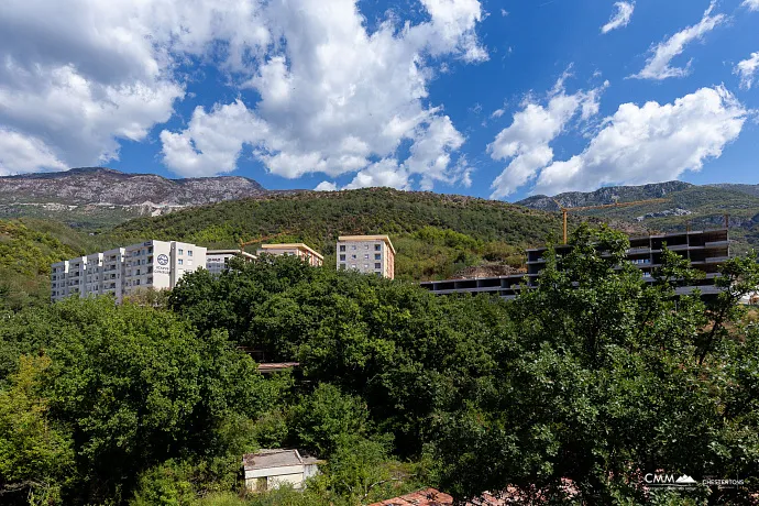 Wohnung zum Verkauf in Bečići – Budva