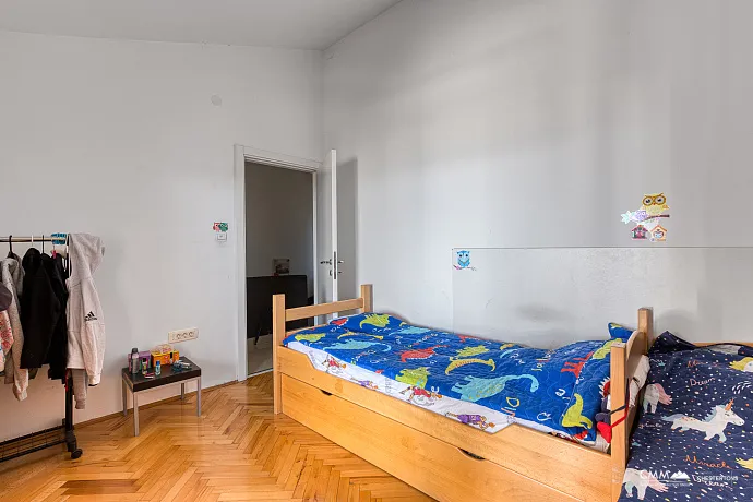Duplex-Wohnung mit Mittelmeersicht in Petrovac, 104 m²