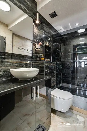 Zweistöckiges geräumiges Haus in Sutomore