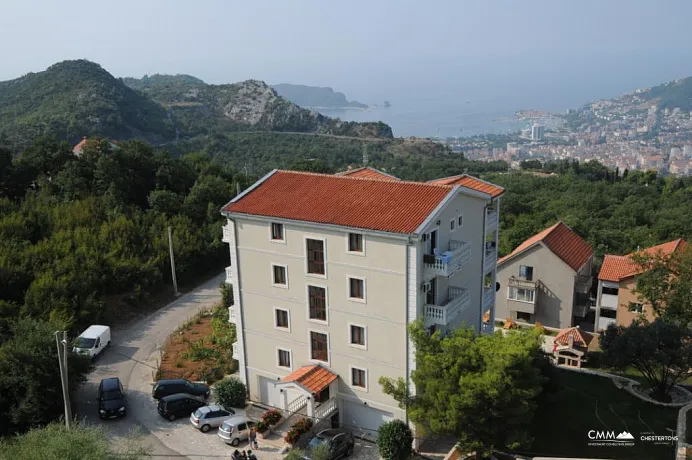 Gemütliche Villa in Budva