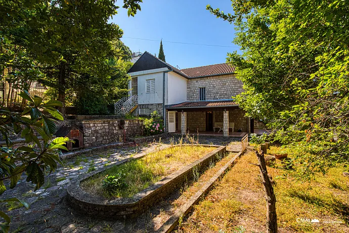 Haus in Sutomore 150m2