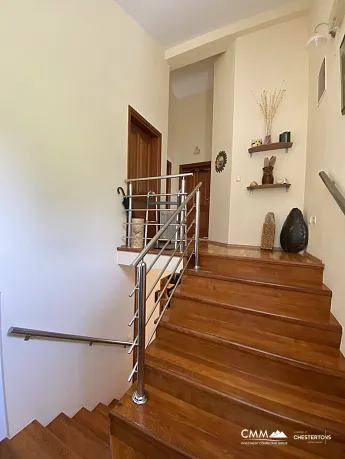 Haus nur 50 Meter vom Meer entfernt in Ulcinj