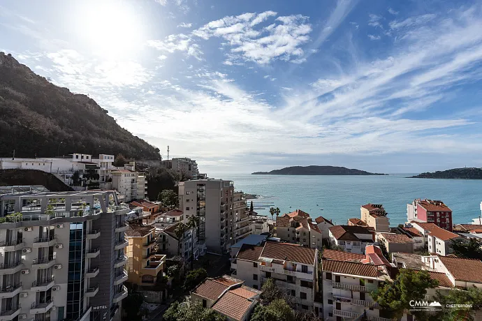 Penthouse in Rafailovici mit Meerblick