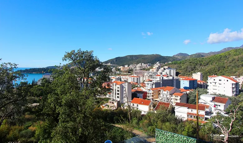 Apartment mit einem Schlafzimmer in Rafailovići mit Meerblick