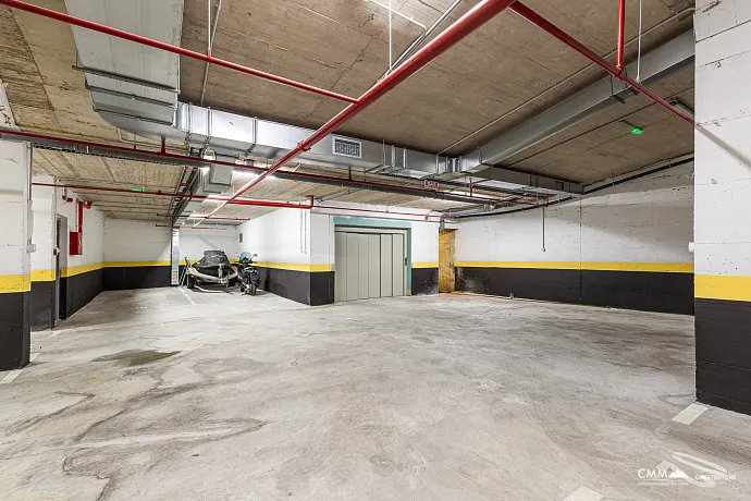Penthouse in einem Neubau in Becici in der Nähe des Meeres